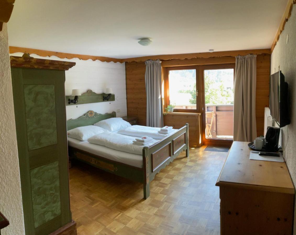 Hotel Wildrose Neukirchen am Großvenediger Kültér fotó