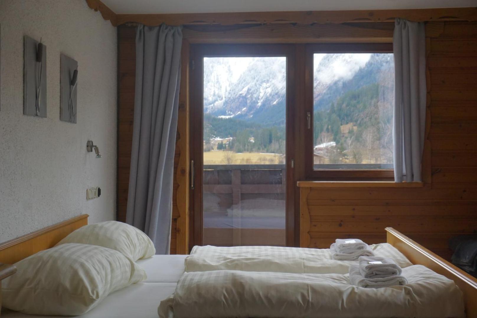 Hotel Wildrose Neukirchen am Großvenediger Kültér fotó